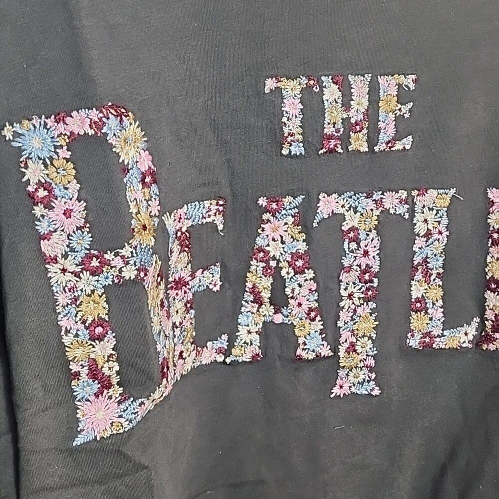 Torrid The Beatles Vintage Black Cotton Embroidered Tee, NWT - Picture 2 of 6